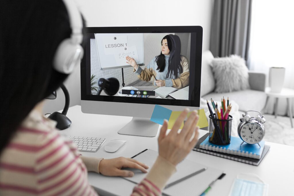Myths About Online Courses – Busted!